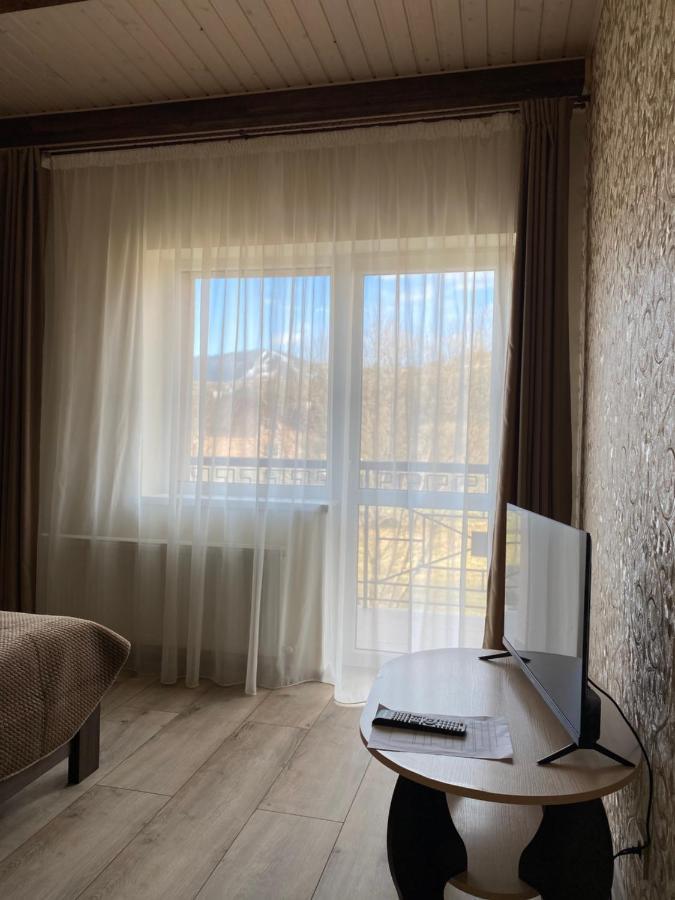 Hotel Солодкий Гранат à Slavsko Extérieur photo
