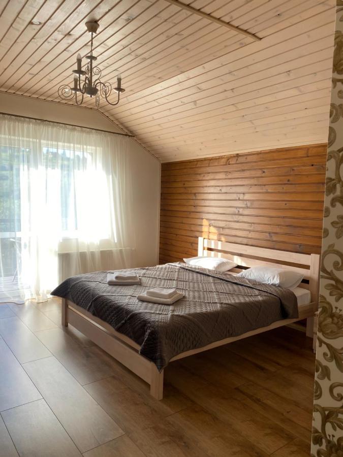Hotel Солодкий Гранат à Slavsko Extérieur photo